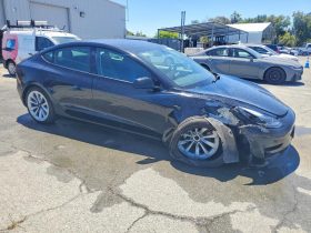 TESLA MODEL 3 RWD, 2023 (2022)
