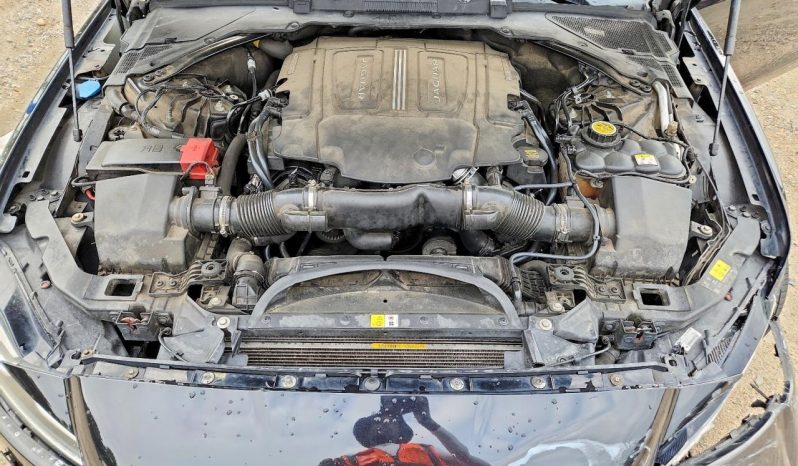 
JAGUAR XF S, 2016 full									