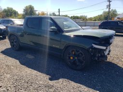 RIVIAN R1T ADVENTURE, 2022