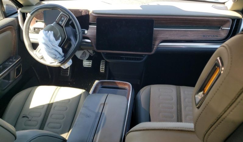 
RIVIAN R1T ADVENTURE, 2022 full									