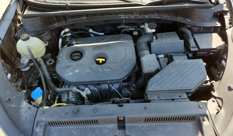 
HYUNDAI TUCSON SE, 2017 (2016) full									