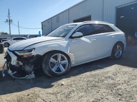 AUDI Q8 PREMIUM, 2019 (2018)
