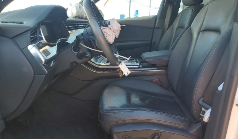 
AUDI Q8 PREMIUM, 2019 (2018) full									