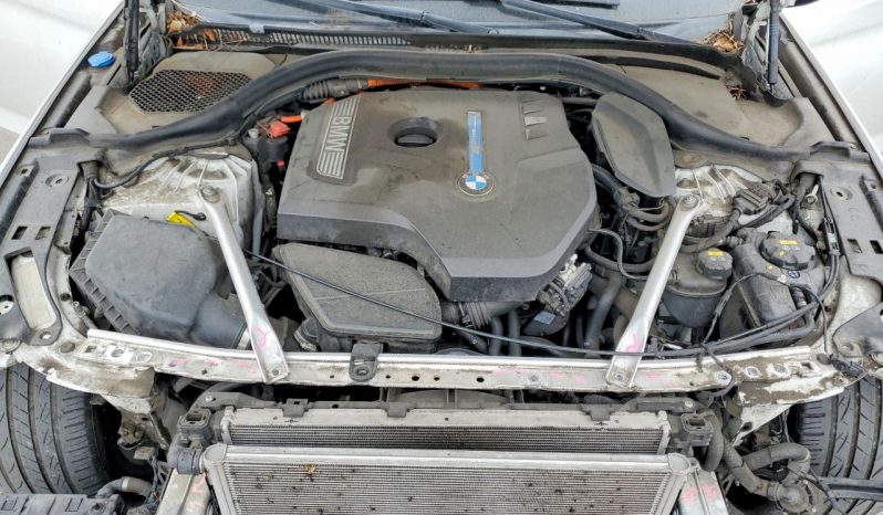 
BMW 530E, 2018 full									