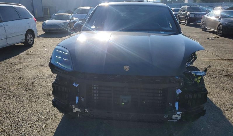 
PORSCHE CAYENNE S HYBRID, 2025 (2024) full									