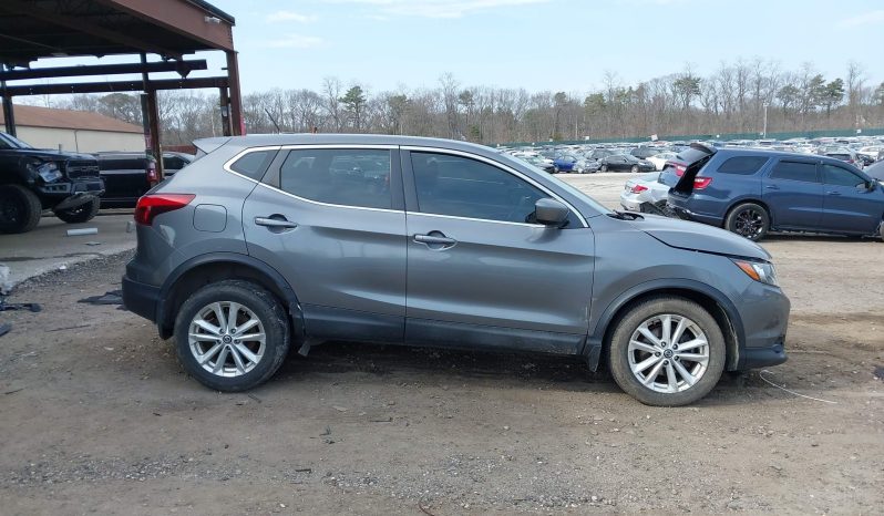 
NISSAN ROGUE SPORT S, 2019 full									