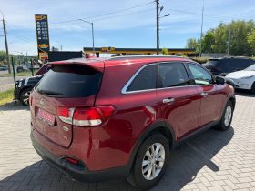 KIA SORENTO LX, 2017 (2016)