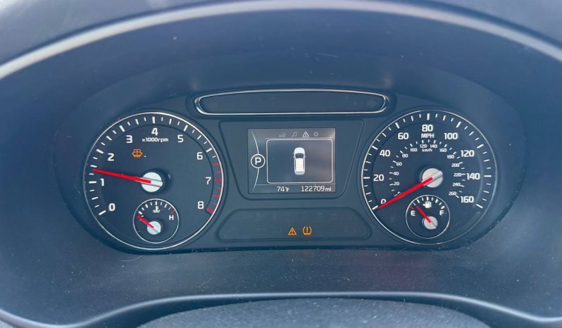
KIA SORENTO LX, 2017 (2016) full									