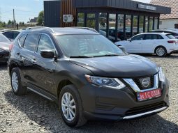 NISSAN ROGUE SV, 2017