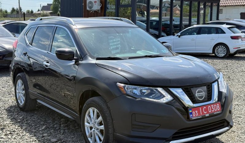 
NISSAN ROGUE SV, 2017 full									