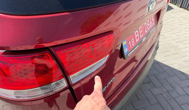 
KIA SORENTO LX, 2017 (2016) full									