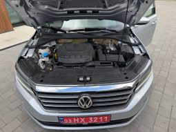 
VOLKSWAGEN PASSAT S, 2021 (2020) full									