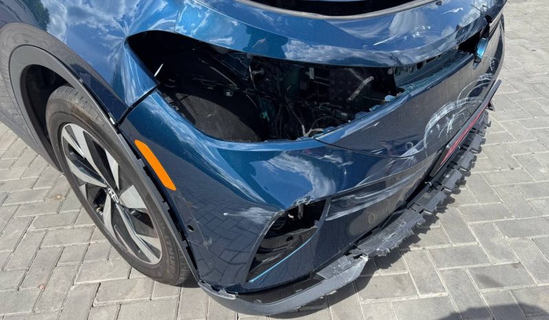 
VOLKSWAGEN ID.4, 2023 full									