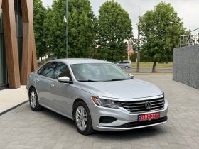 VOLKSWAGEN PASSAT S, 2021 (2020)