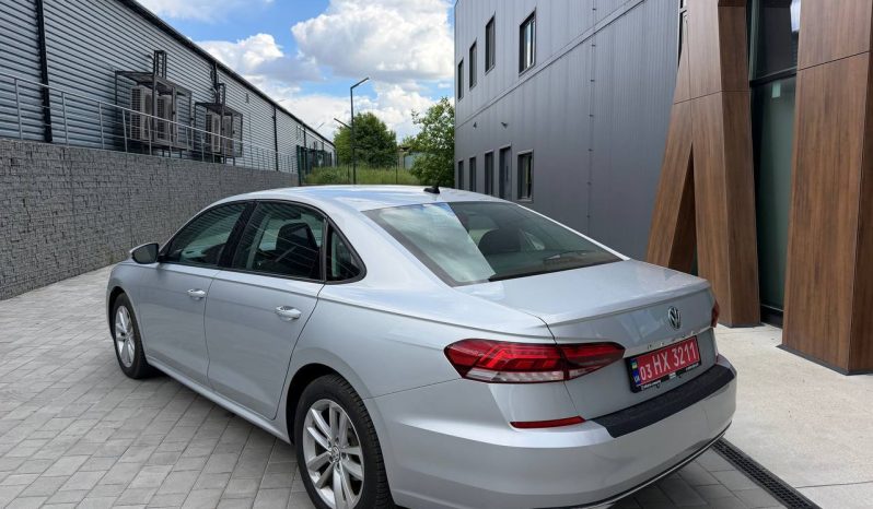 
VOLKSWAGEN PASSAT S, 2021 (2020) full									