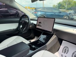 
TESLA MODEL 3 MR RWD, 2019 full									