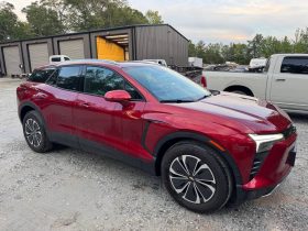 CHEVROLET BLAZER LT, 2025 (2024)