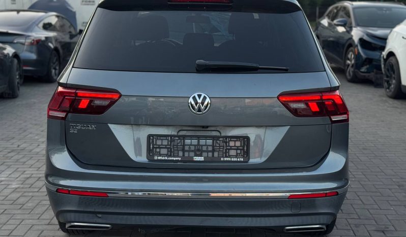 
VOLKSWAGEN TIGUAN SE, 2020 full									