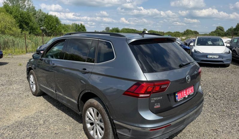 
VOLKSWAGEN TIGUAN SE, 2018 full									