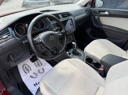
VOLKSWAGEN TIGUAN 2.0T SEL, 2018 (2017) full									