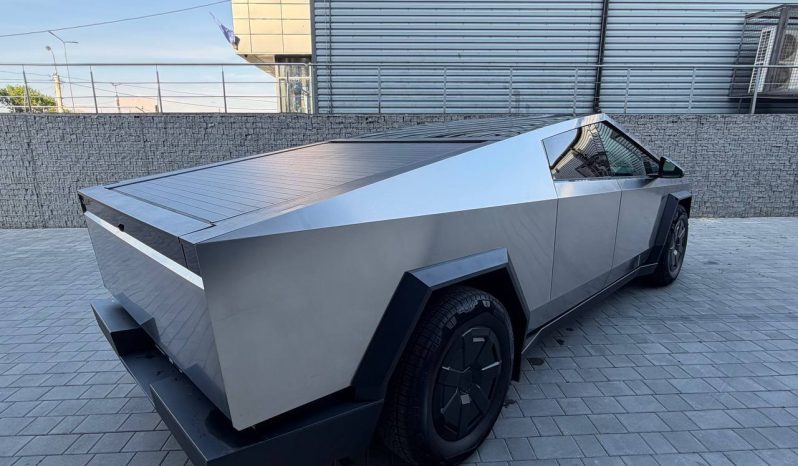 
TESLA CYBERTRUCK, 2024 full									
