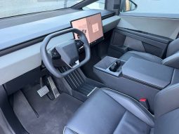TESLA CYBERTRUCK, 2024