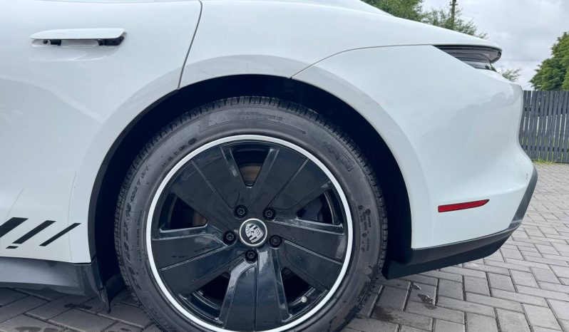 
PORSCHE TAYCAN, 2022 full									