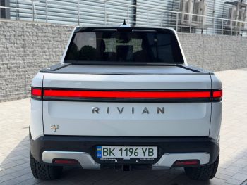RIVIAN R1T ADVENTURE, 2022