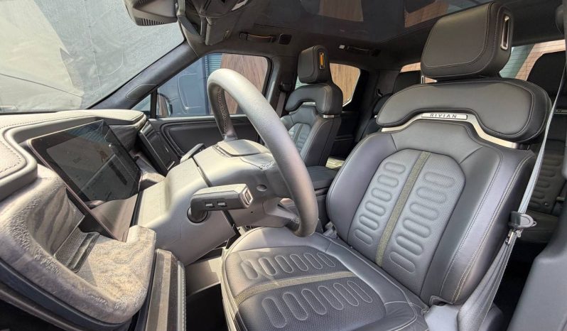 
RIVIAN R1T ADVENTURE, 2022 full									