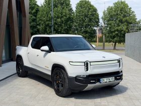 RIVIAN R1T ADVENTURE, 2022