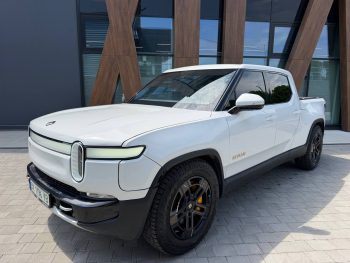 RIVIAN R1T ADVENTURE, 2022