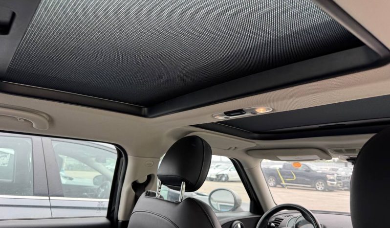 
MINI COOPER S CLUBMAN, 2017 (2016) full									