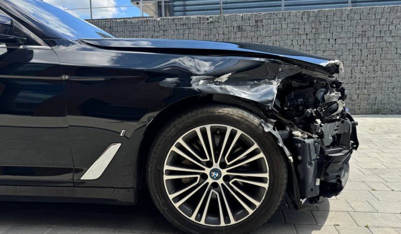 
BMW 530E IPERFORMANCE, 2019 (2018) full									