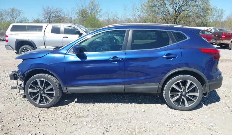 
NISSAN ROGUE SPORT SL, 2017 full									