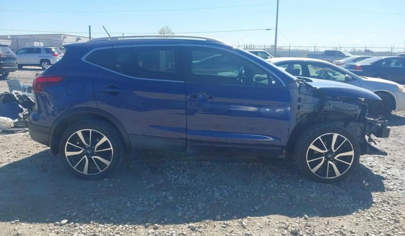 
NISSAN ROGUE SPORT SL, 2017 full									