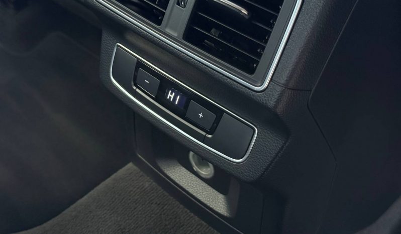
AUDI Q5 2.0T TECH PREMIUM, 2018 full									