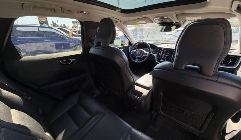 
VOLVO XC60 T5 MOMENTUM, 2019 (2018) full									