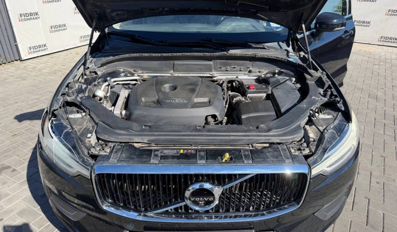 
VOLVO XC60 T5 MOMENTUM, 2019 (2018) full									