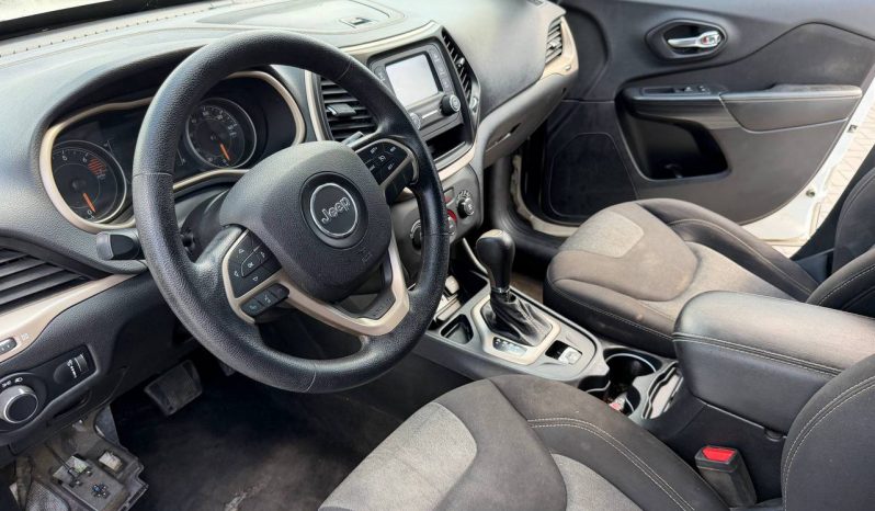 
JEEP CHEROKEE SPORT, 2017 full									