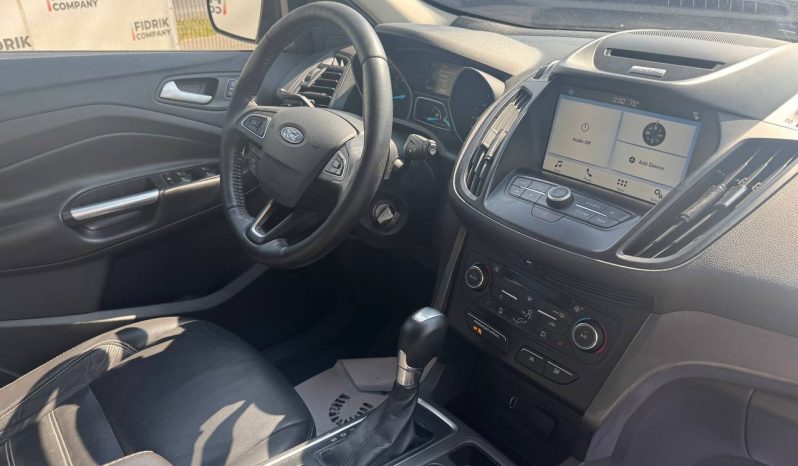 
FORD ESCAPE SE, 2017 full									