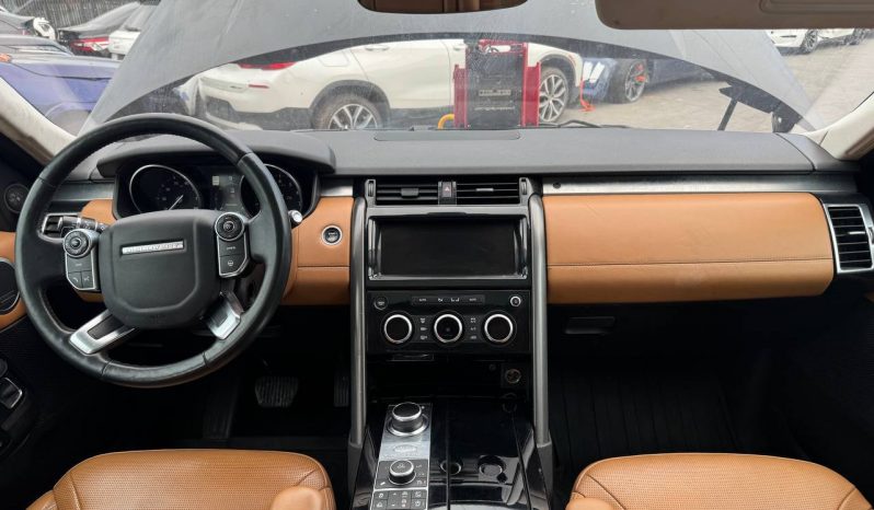 
LAND ROVER DISCOVERY FIRST EDITION, 2017 full									