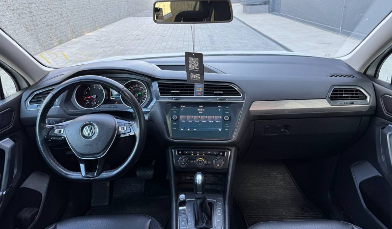 
VW TIGUAN SE, 2018 (2017) full									