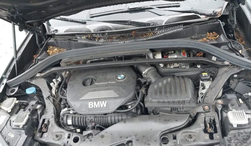 
BMW X1 XDRIVE28I, 2017 (2016) full									