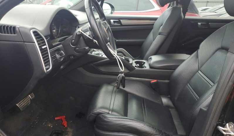 
PORSCHE CAYENNE S, 2019 (2018) full									