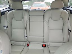 
VOLVO XC60 T5 MOMENTUM, 2019 (2018) full									