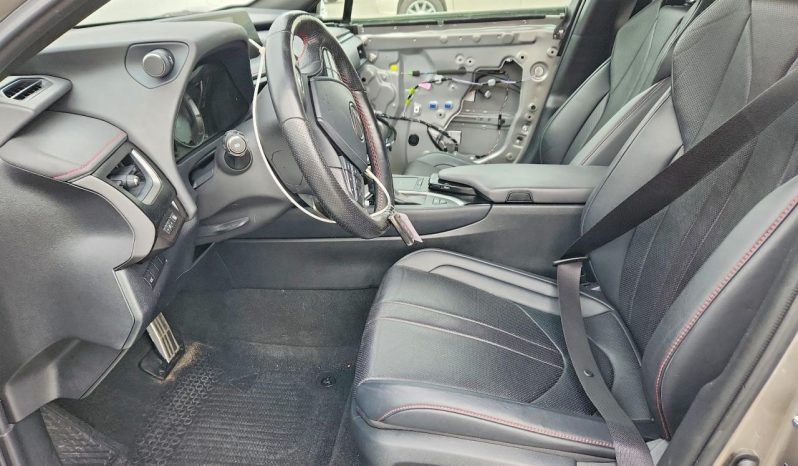 
LEXUS UX 250H, 2020 (2019) full									