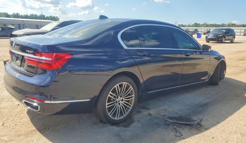 
BMW 740 I, 2017 full									