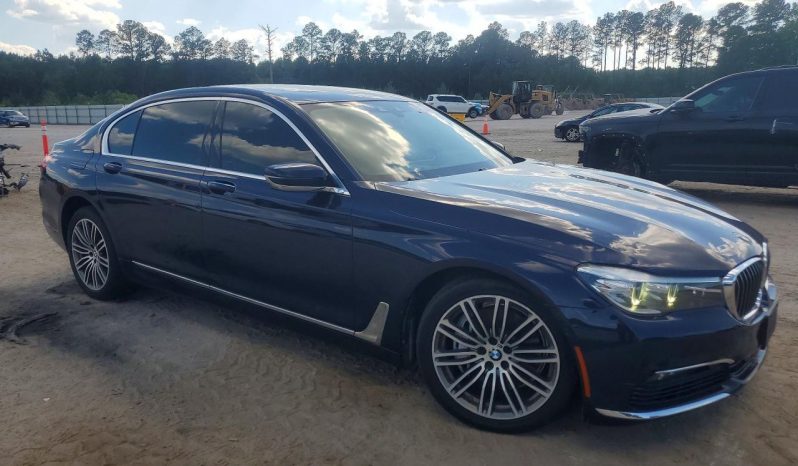 
BMW 740 I, 2017 full									