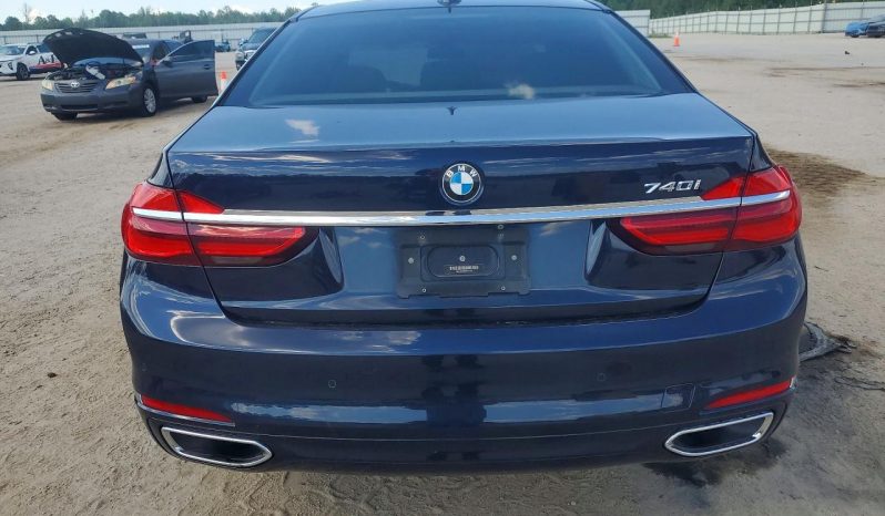 
BMW 740 I, 2017 full									