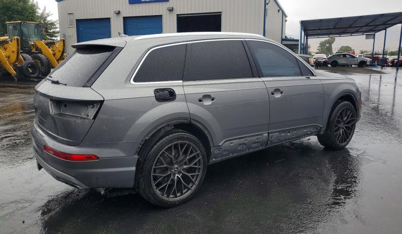 
AUDI Q7 PRESTIGE, 2017 (2016) full									